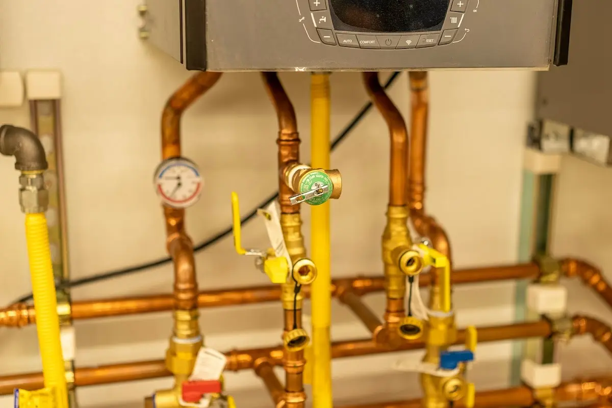 Licensed technician providing Sewer Cleanout for a homeowner in Gardena